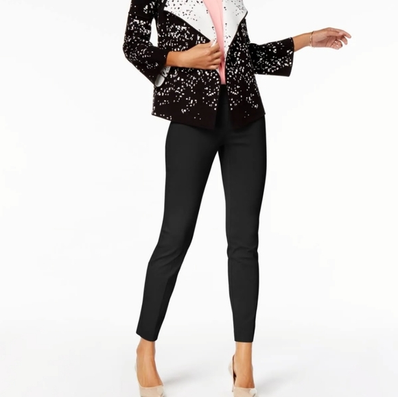 Alfani Tummy-Control Skinny Pant - Picture 10 of 10